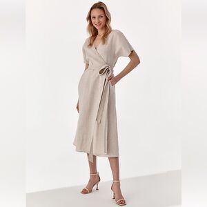 New Tatuum Zerwina Wrap Dress Size 40 Linen Beige Midi